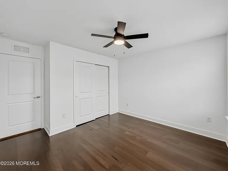 89 Bataan Ave — Photo 28