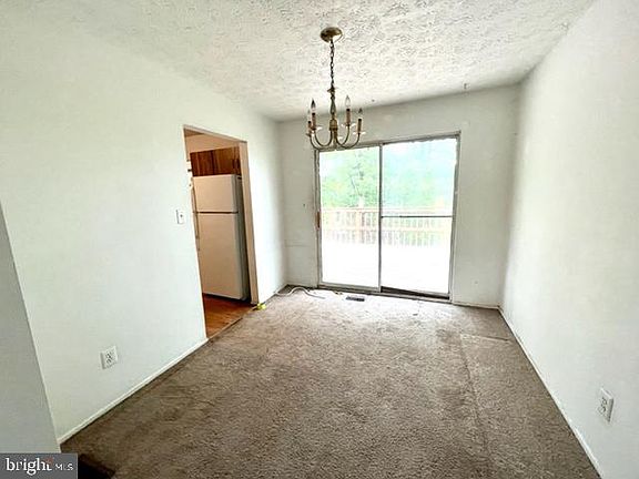 4th image of 7711 Harmans Rd