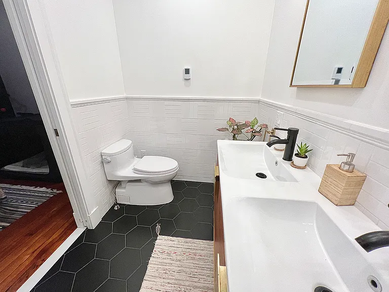 189 Rawson Rd #1 — Photo 6