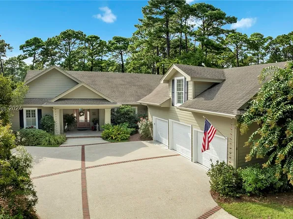 6 Winged Arrow Ct, Hilton Head Island, SC 29926