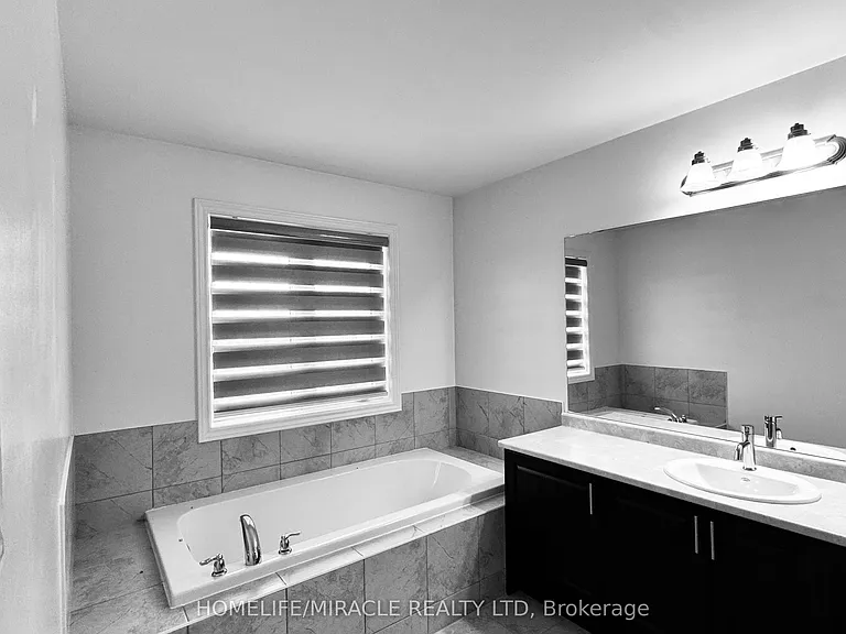 166 Seeley Ave — Photo 26