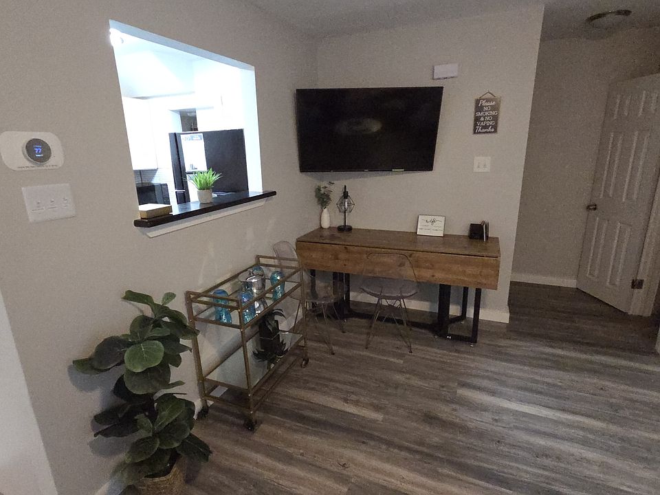 1st image of 2124 Burton Dr APT 141