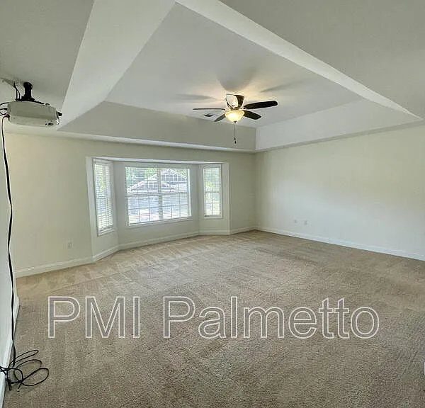 215 Emanuel Creek Dr — Photo 24