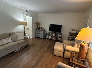 312 Hanover Arms Ct, Winston Salem, NC 27104