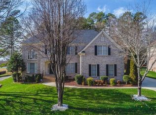 7123 Three Wood Dr, Matthews, NC 28104