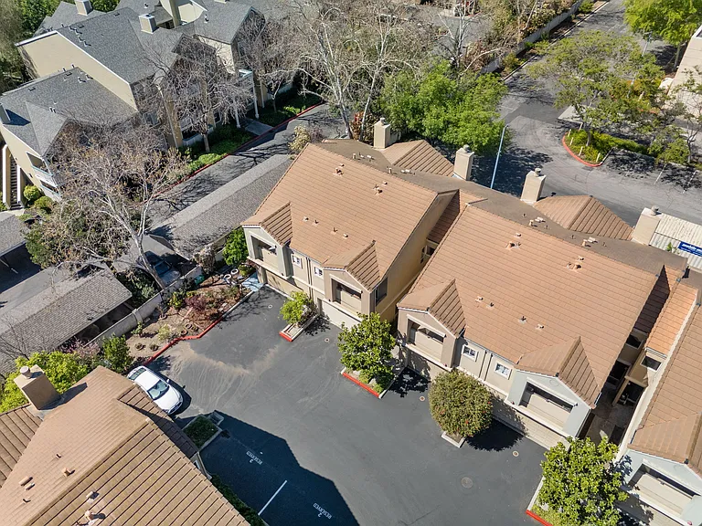 703 Star Jasmine Ct — Photo 39