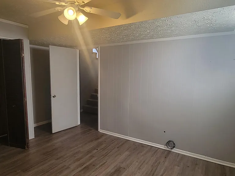 3545 Sundart Dr — Photo 10