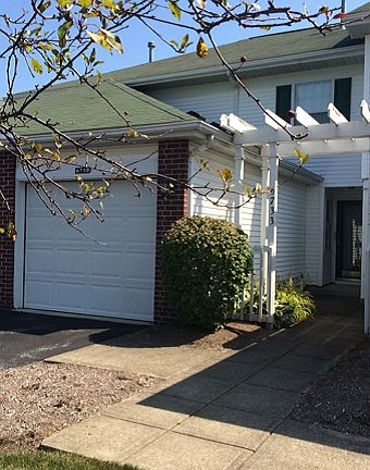2nd image of 6733 Columbine Ct