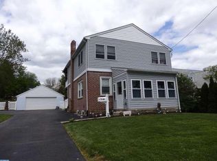 1216 Ellston Rd, Havertown, PA 19083