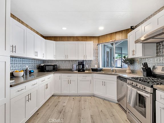 3rd image of 15750 Arroyo Dr Space 212