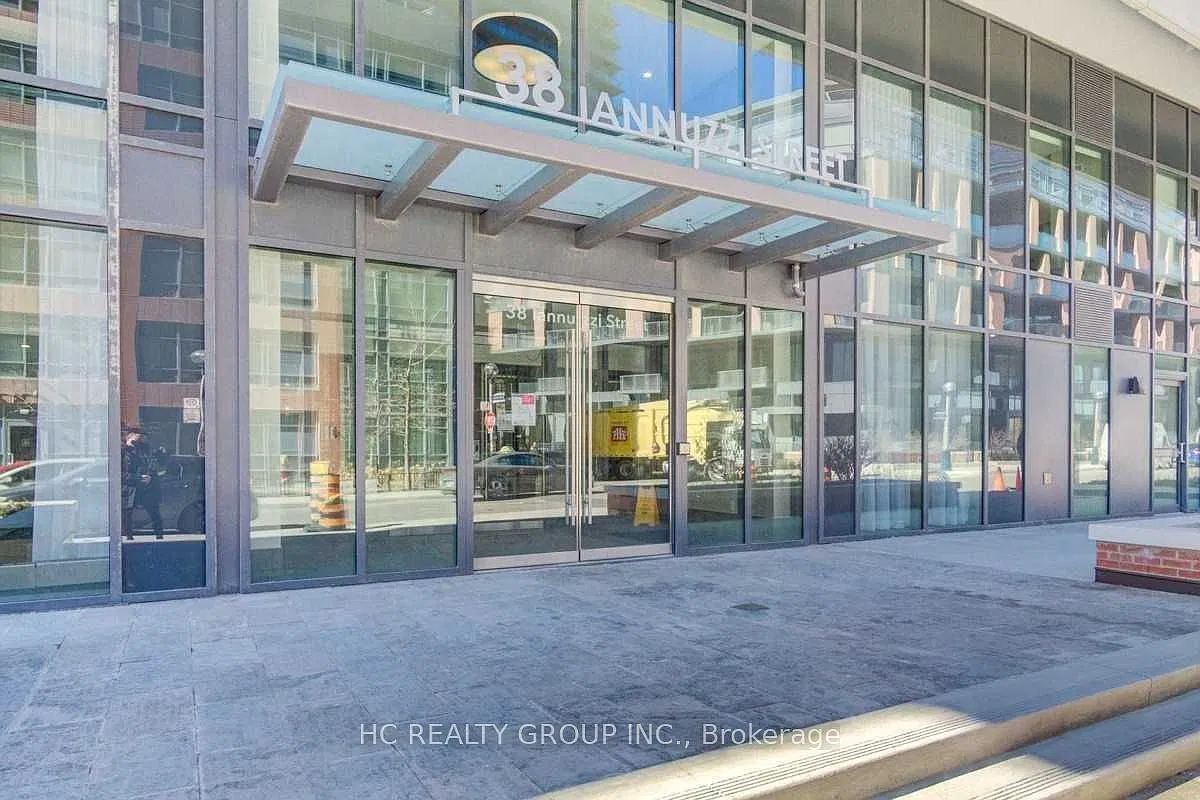 2 bed, $2,700 — Photo 2