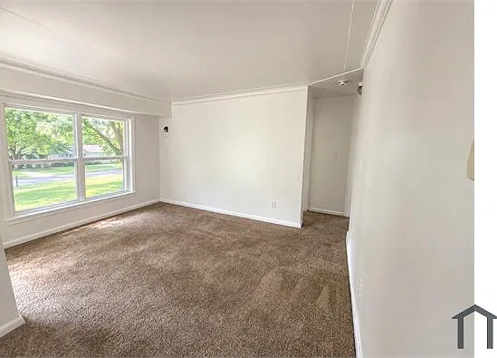 2 bed, $1,100 — Photo 3