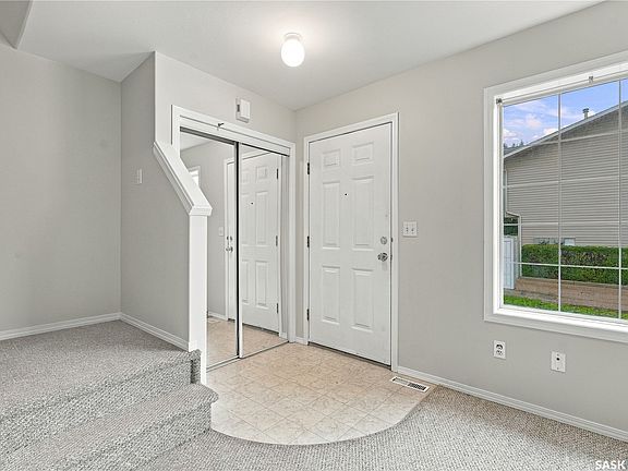 3rd image of 809 Kristjanson Road #8
