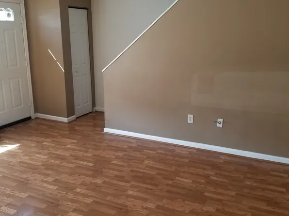 527 Clover Ct, Exeter, PA 18643