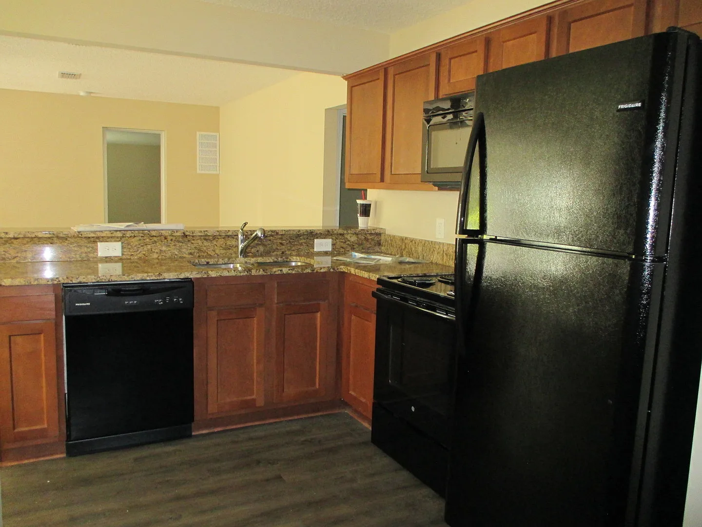 Cute renovated single family home off Atlantic Blvd — Photo 4