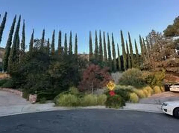Langmuir Ave, Sunland, CA 91040