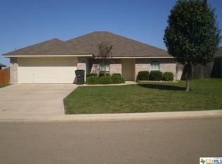 207 Oak Ridge Dr, Nolanville, TX 76559