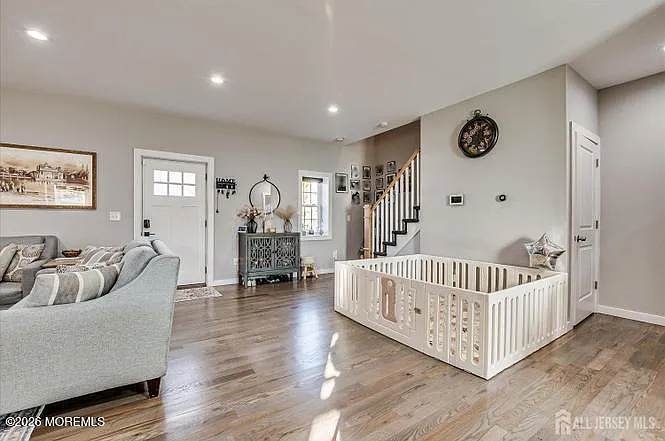 191 Hoover Ave — Photo 13