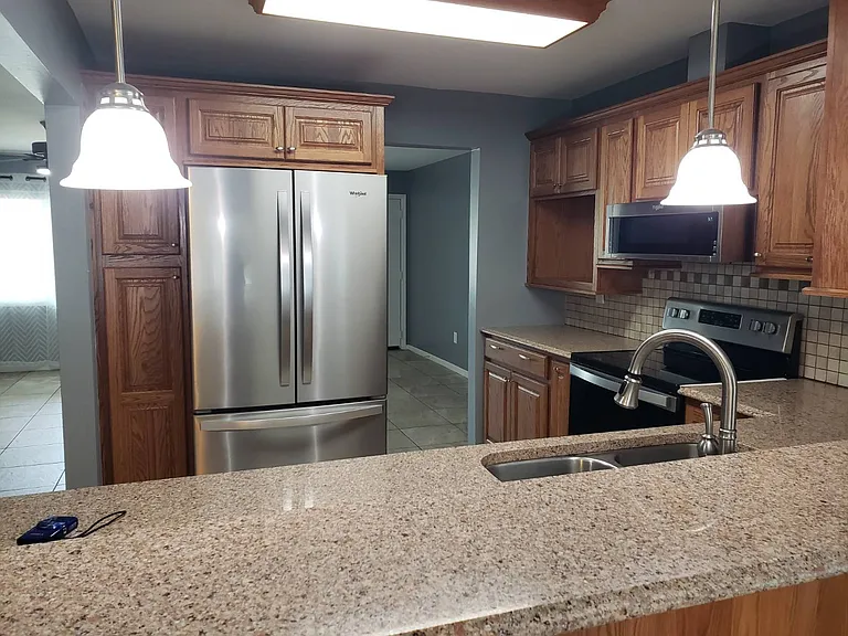 3923 Santiago St — Photo 14