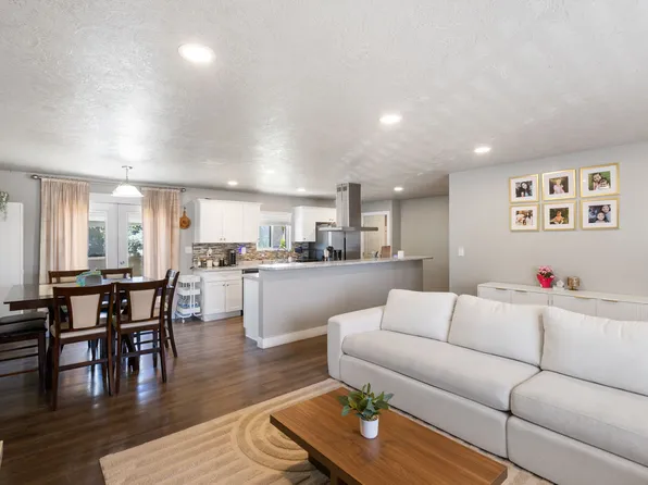 3770 W El Glen Ave, West Valley City, UT 84120