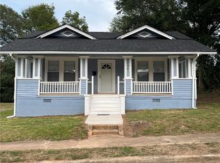 104 Carolina Ave, Honea Path, SC 29654