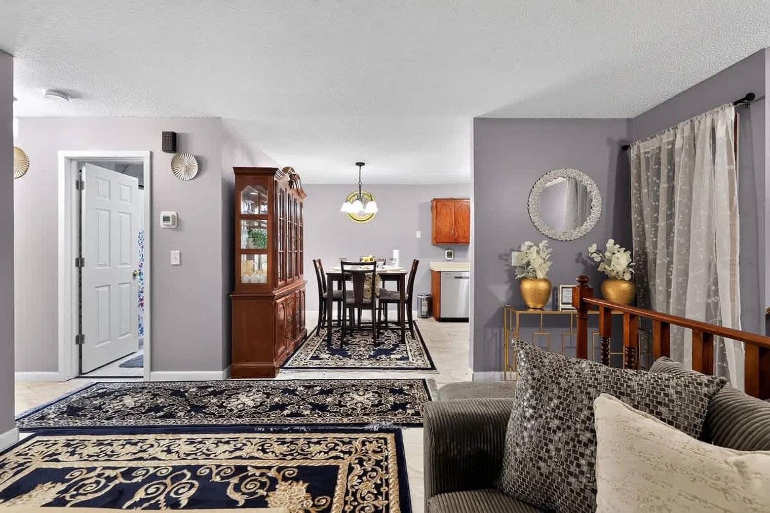 2 bed, 1.0 bath, $5,970 — Photo 3