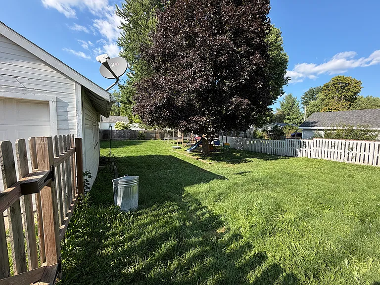 412 Pine St — Photo 15