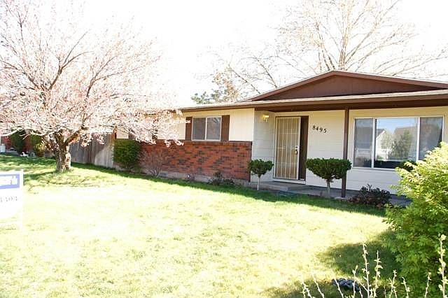 2nd image of 8495 Northview St