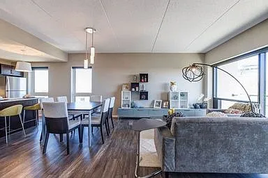 300 Assiniboine Ave — Photo 31