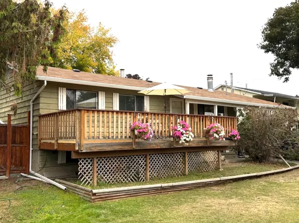 2490 Smid Rd, West Kelowna, BC V4T 1P1