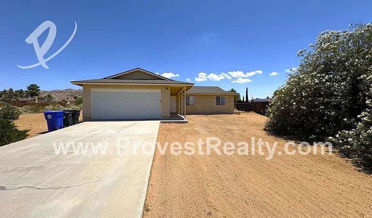 16692 Neenach Rd — Photo 1