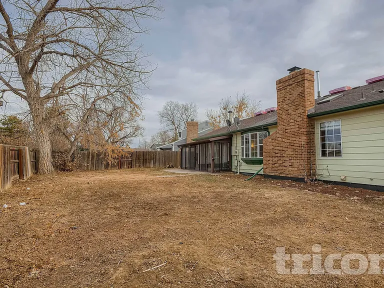 18373 E Arkansas Ave — Photo 16