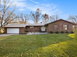 577 Indian Hills Dr, Hastings, MI