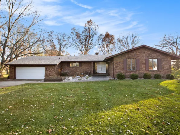 577 Indian Hills Dr, Hastings, MI 49058