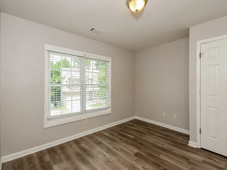 6176 Mulberry Park Dr — Photo 14