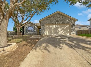8400 Star Thistle Dr, Fort Worth, TX 76179