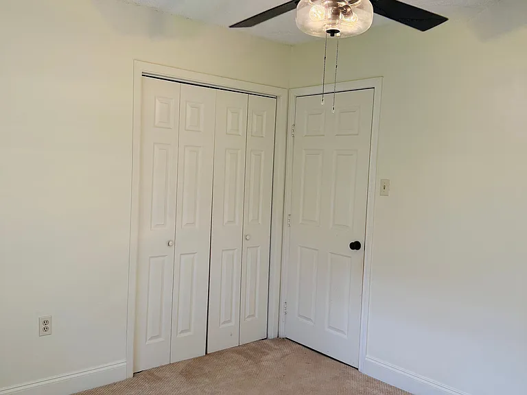 8705 Metairie Dr — Photo 6