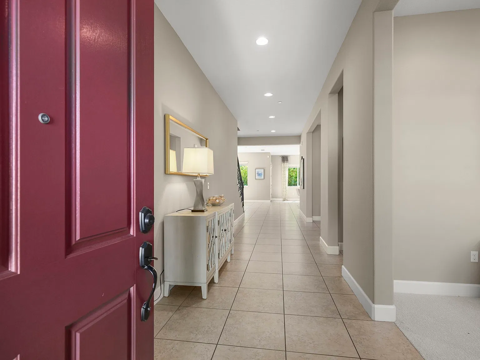 5 bed, 4.5 bath, 3974 sqft, $6,200 — Photo 2