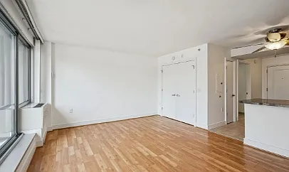 Studio, 445 sqft, $1,455 — Photo 3