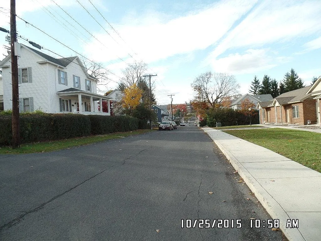 158 E College Avenue — Photo 3