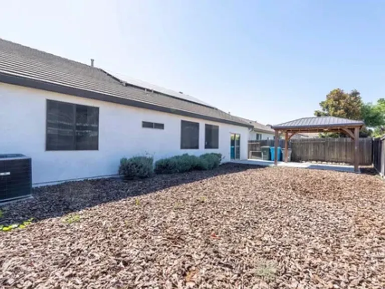 2656 Seedling Way — Photo 8