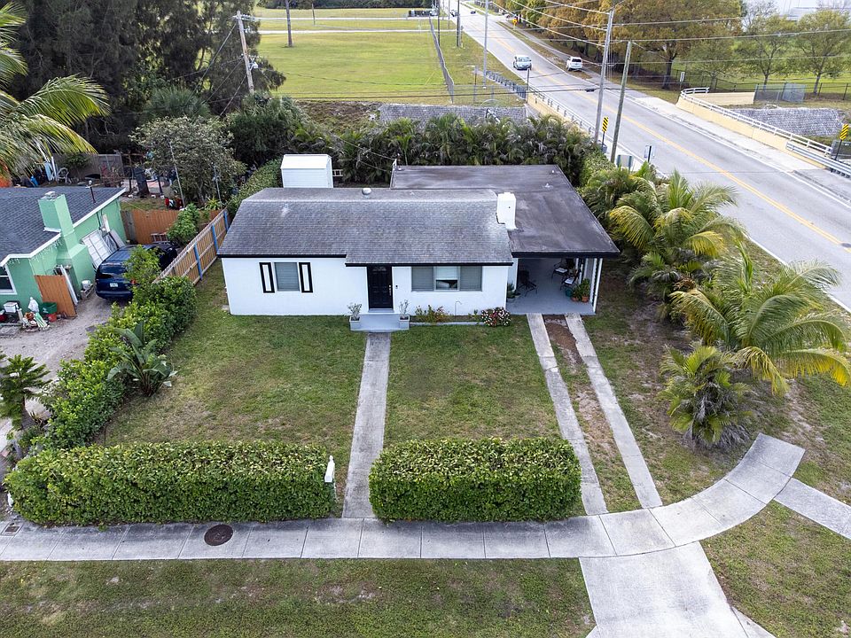 1st image of 2101 Quail Drive