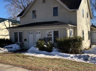 324 W Main St, Madelia, MN 56062