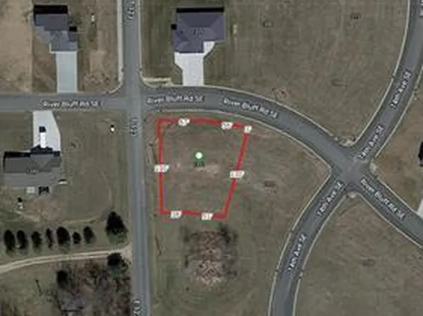 1331 River Bluff Rd SE, Mazeppa, MN 55956