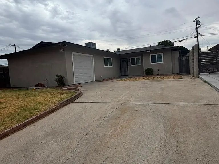 3224 Kentucky St — Photo 4