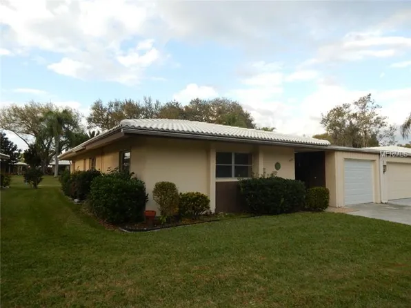 3753 Somerville Dr, Sarasota, FL 34232