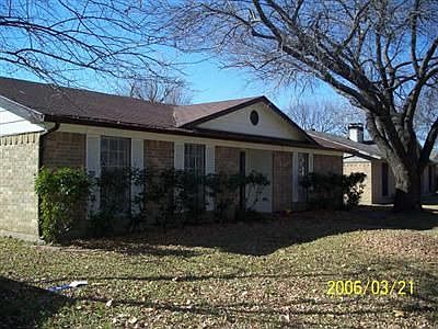 1st image of 2410 Richland Dr