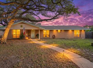 1414 Dana Dr, Rockport, TX 78382