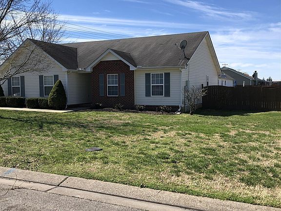 3rd image of 1634 Lisburn Dr