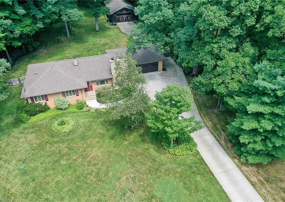 1st image of 4667 Sunset Dr